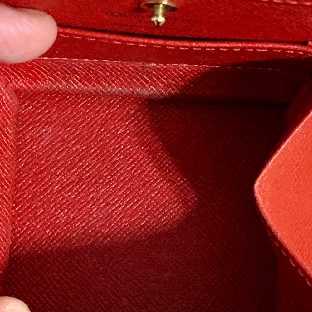 Louis Vuitton Epi Porte-Monnaie Boite Coin Box - Picture 14 of 16